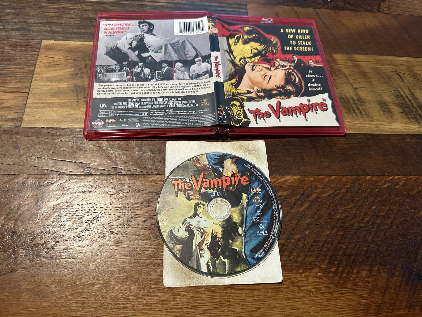 The Vampire 1957 (Blu ray, Scream Factory, Horror Classic)