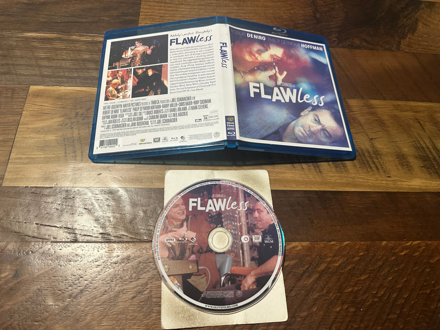 Flawless (Blu ray, Olive Films, Robert DeNiro 90’s Classic, Widescreen)