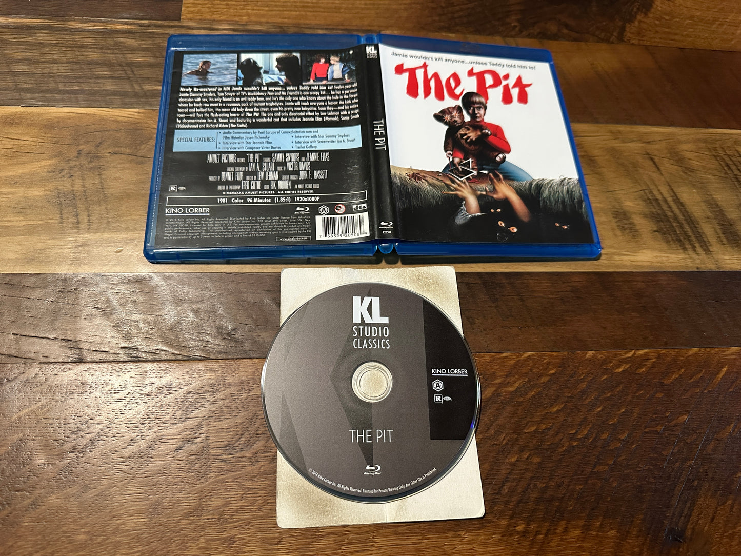 The Pit (Blu ray, Kino Lorber, 80’s Horror Classic, Widescreen)