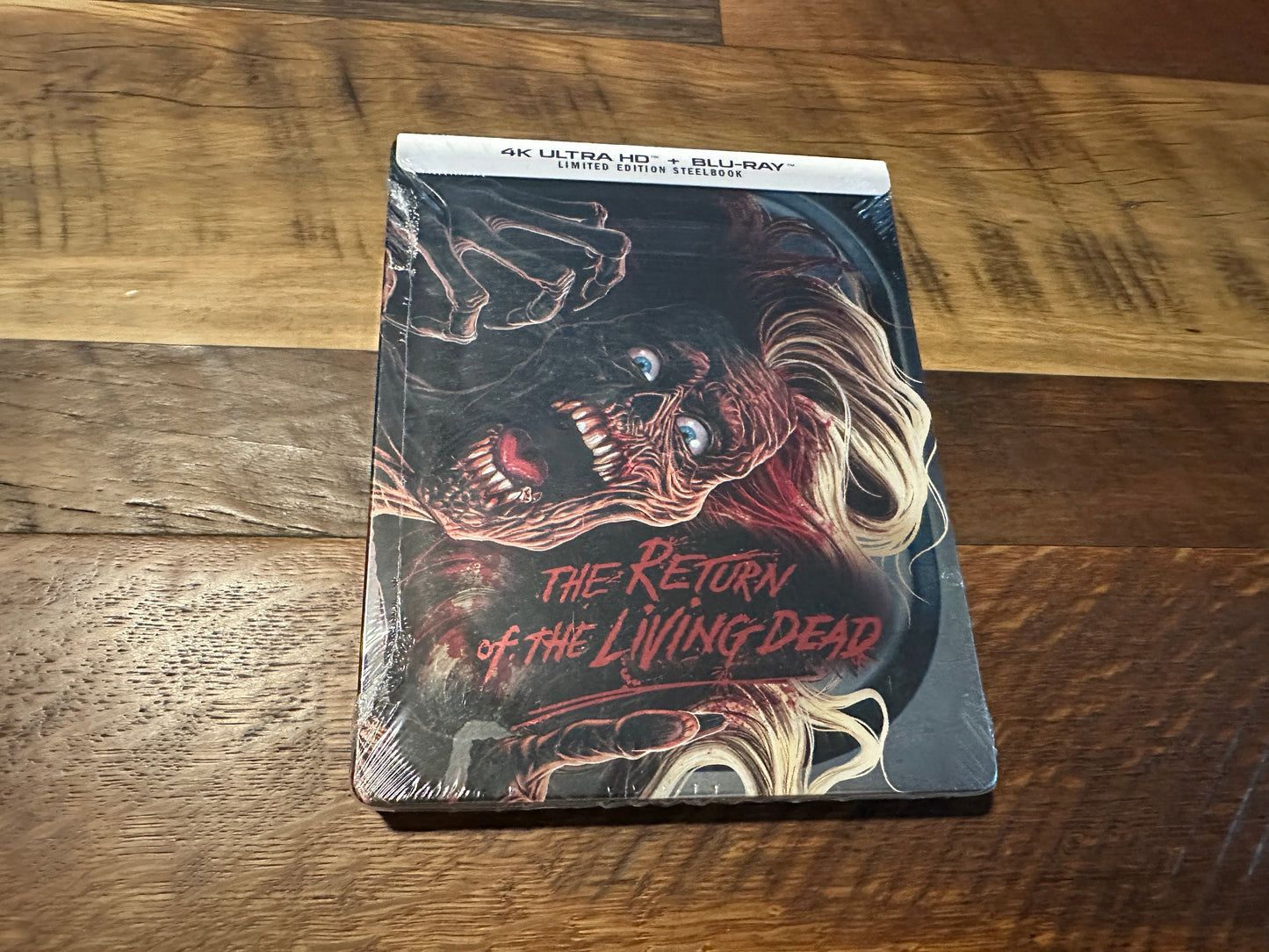 The Return of the Living Dead (4K Ultra HD/Blu ray, Scream Factory, Steelbook, NEW)