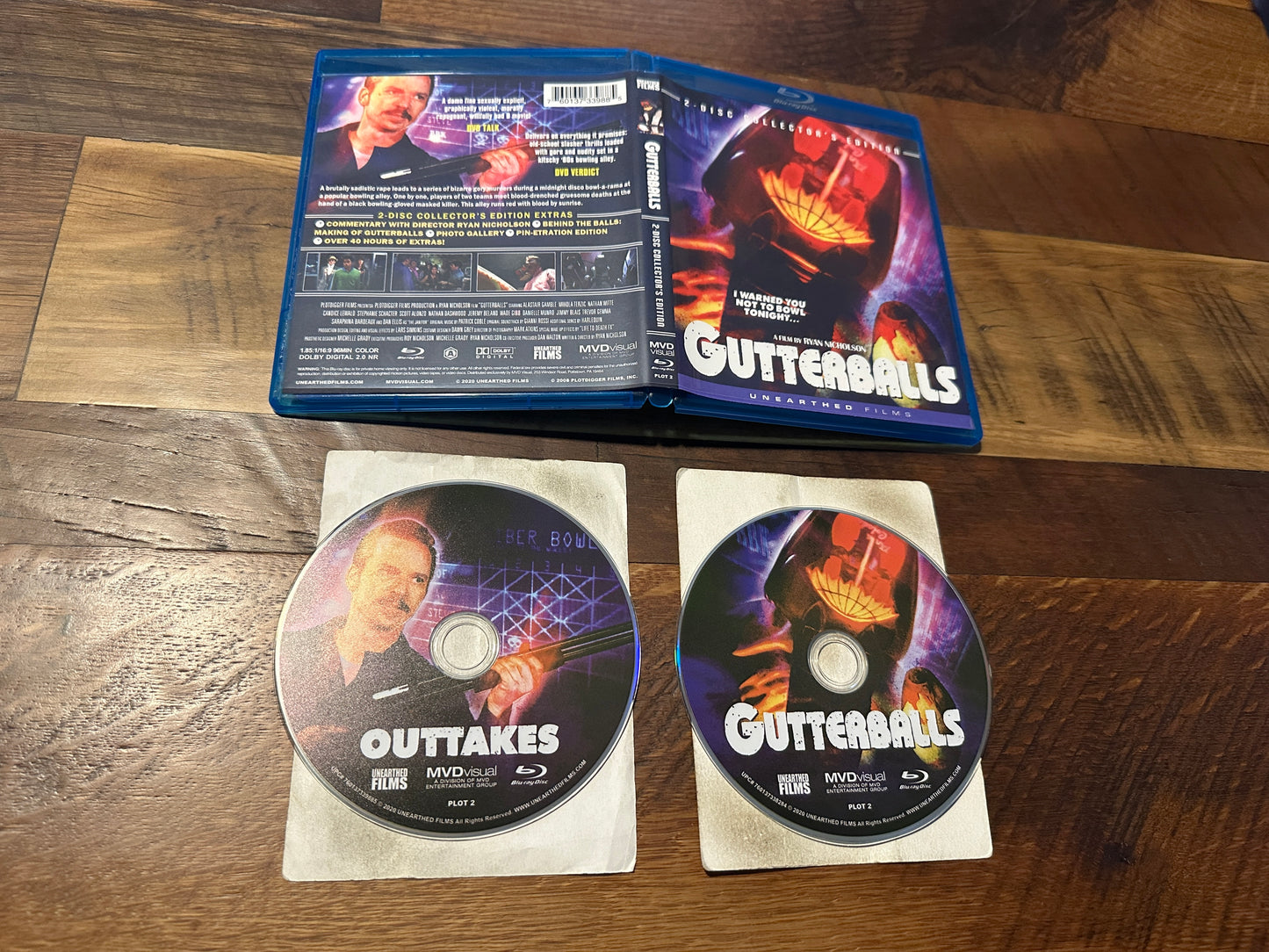 Gutterballs Blu ray-Unearthed Films-2 Disc Collector’s Edition-