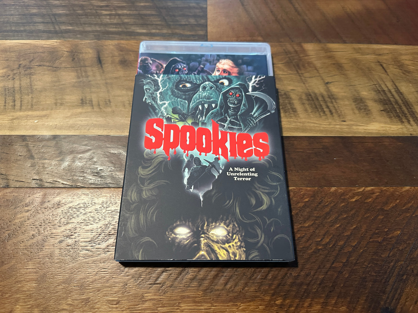 Spookies (Blu ray, Vinegar Syndrome, Slipcover, 80’s Classic Horror)
