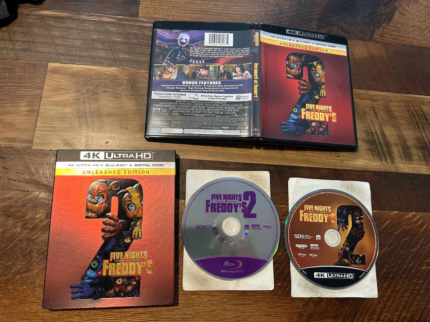 Five Nights At Freddy's 2 (4K Ultra HD/Blu ray, Universal, Slipcover, No Digital)