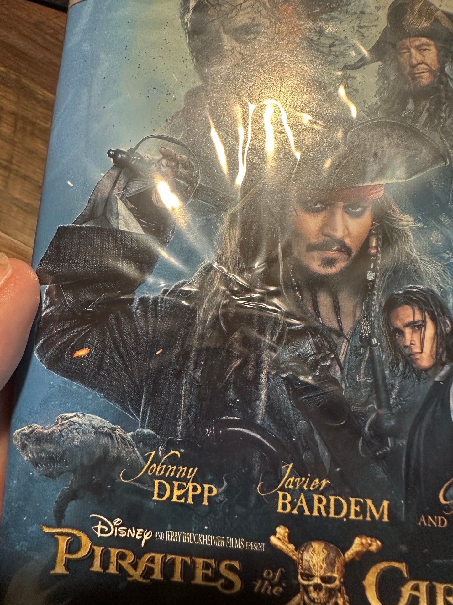 Pirates of the Caribbean Dead Men Tell No Tales (4K Ultra HD/Blu ray, No Digital)