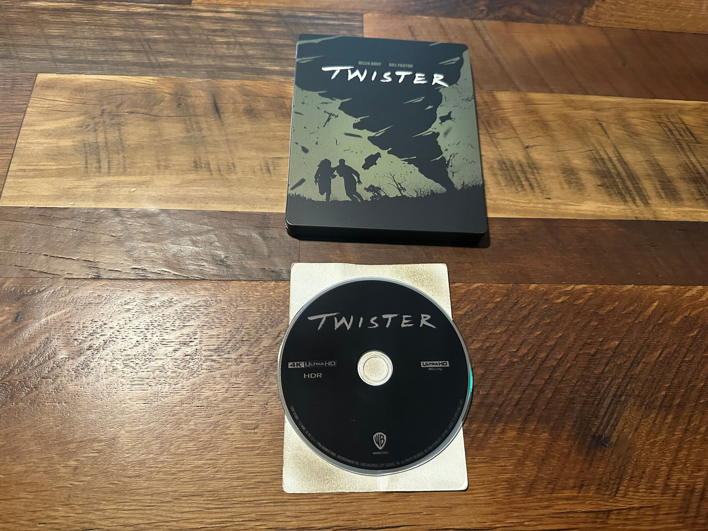 Twister (4K Ultra HD, Steelbook, Warner Bros, 90's Thriller Classic)