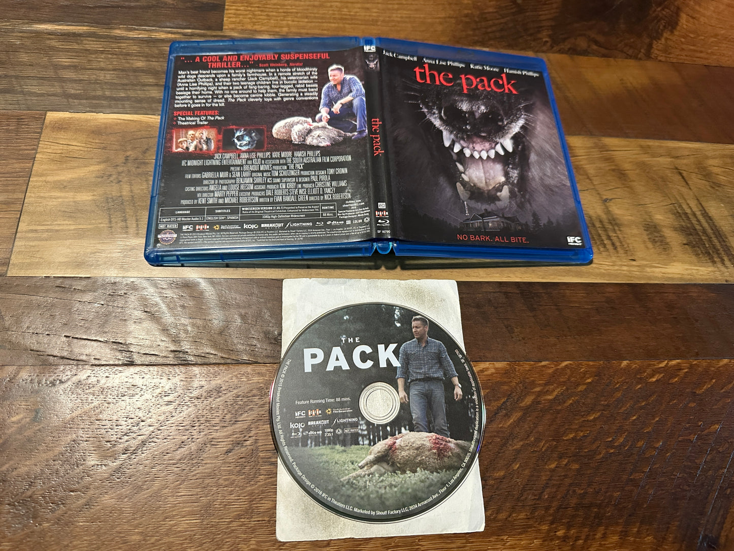 The Pack (Blu ray, Scream Factory, 2015 Horror, Widescreen)