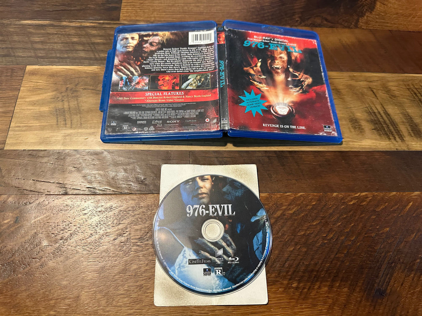 976 Evil Blu ray-Sony Pictures-80’s Horror-Rare US Release-No Digital