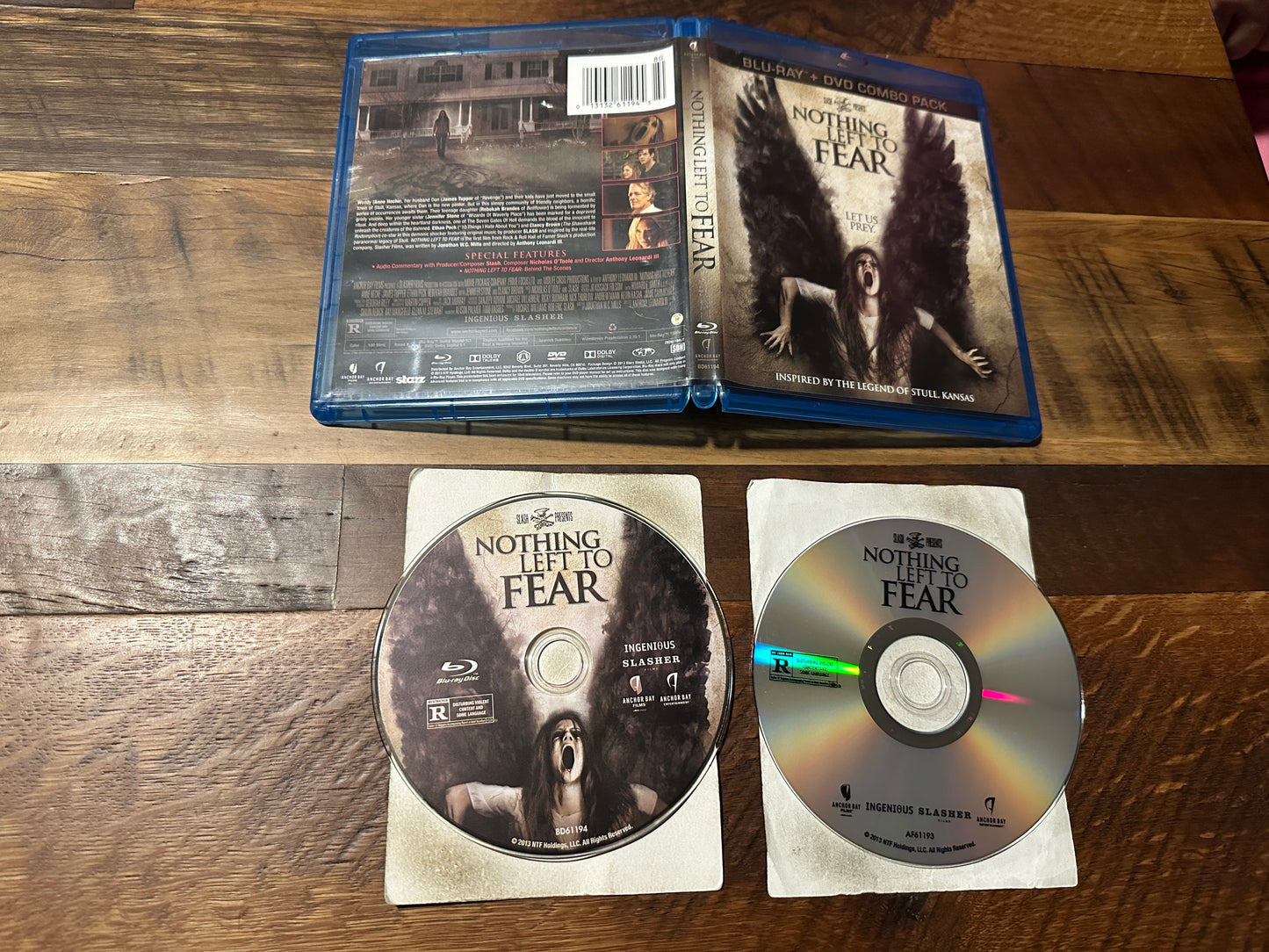 Nothing Left To Fear (Blu ray, Anchor Bay, 2013 Horror, Widescreen)
