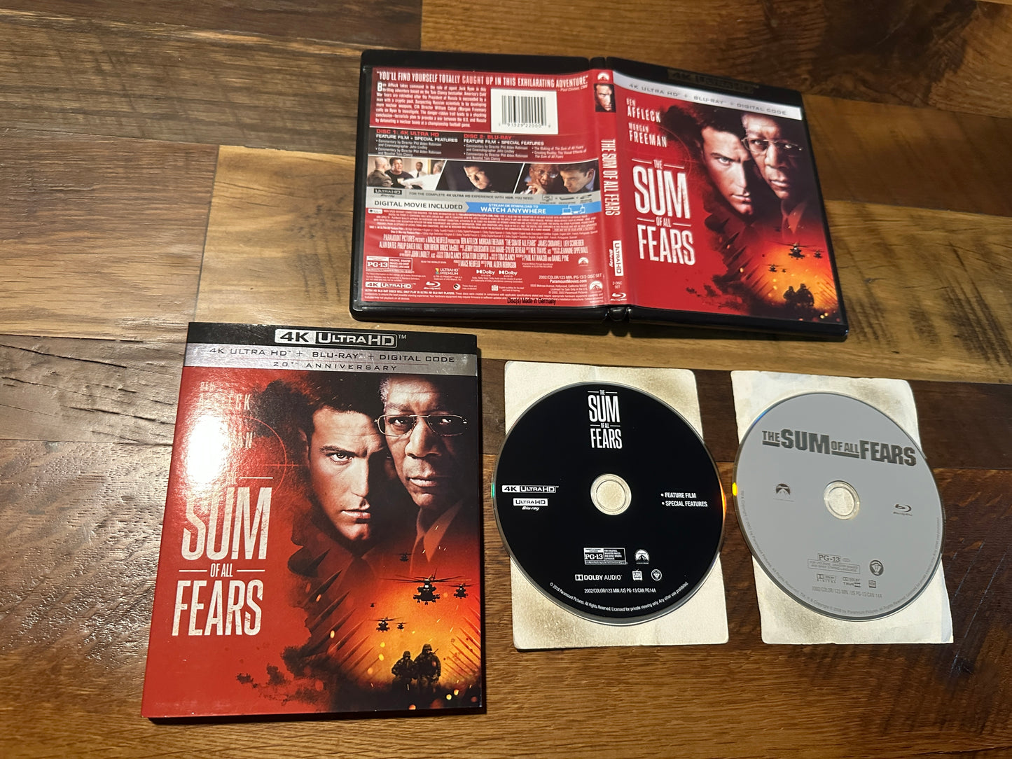 The Sum of All Fears (4K Ultra HD/Blu ray, Paramount, Slipcover, No Digital)