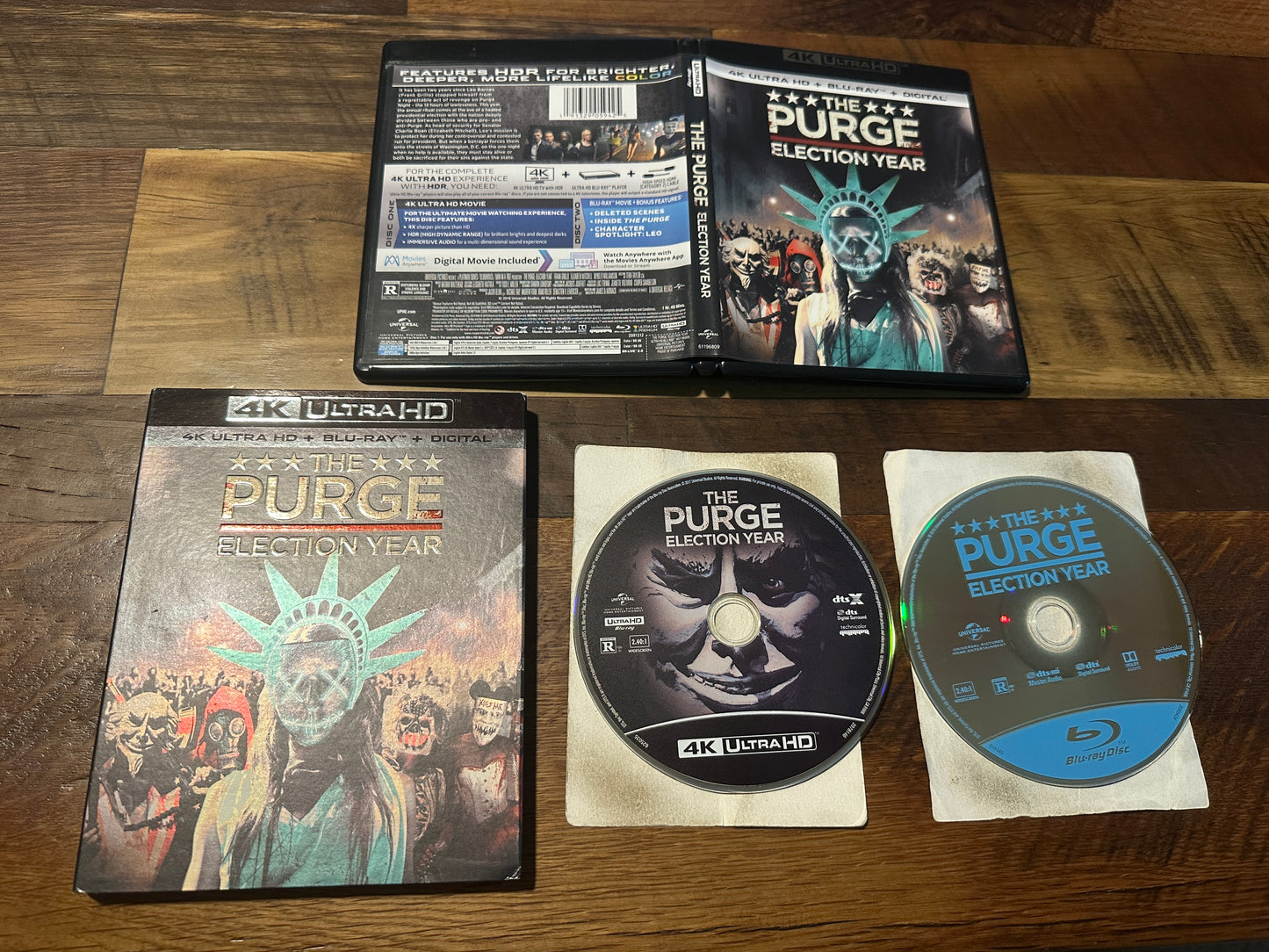 The Purge Election Year (4K Ultra HD/Blu ray, 2 Disc, Slipcover, No Digital)