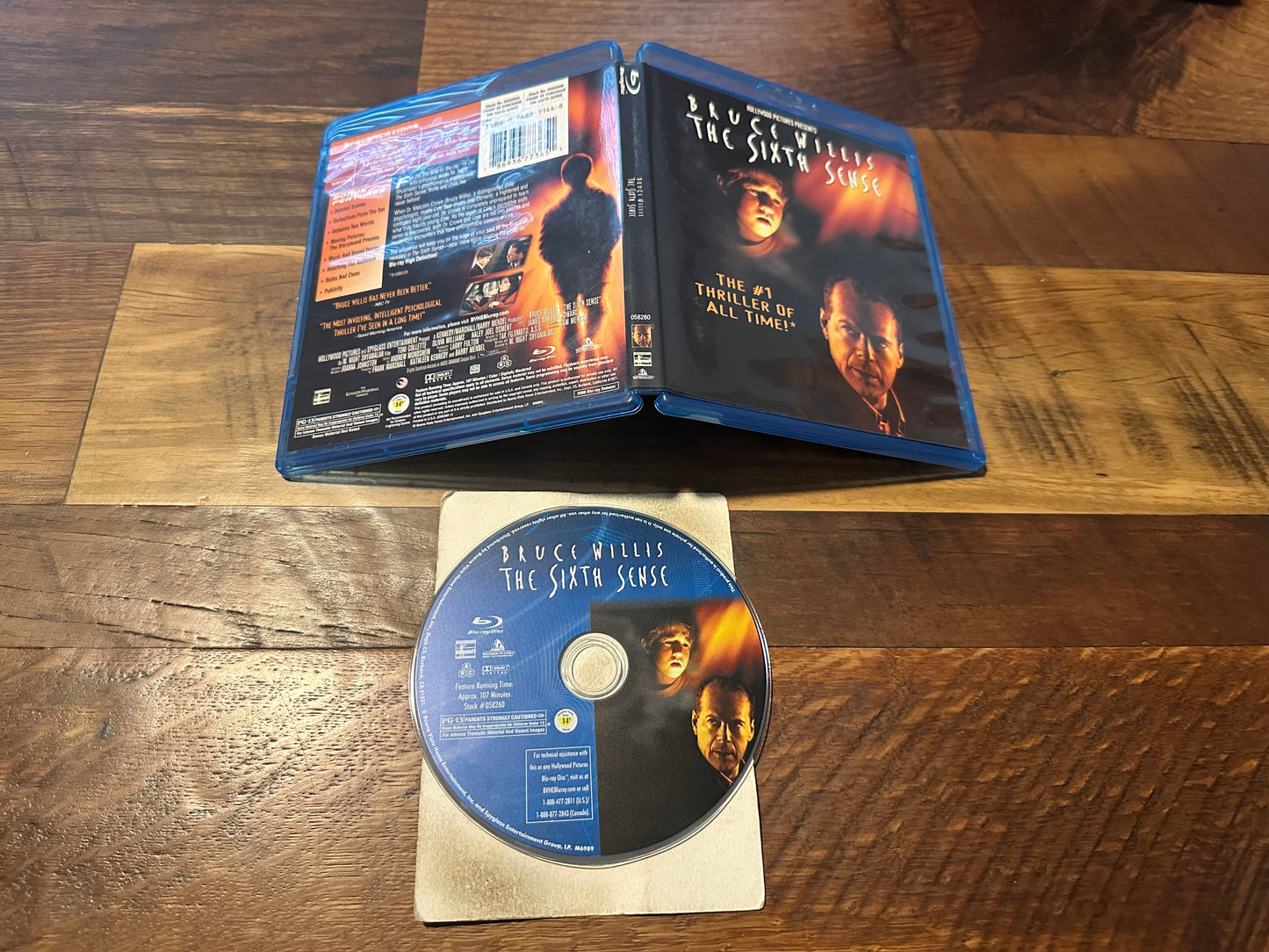 The Sixth Sense (Blu ray, Bruce Willis 90’s Thriller Classic, Widescreen)