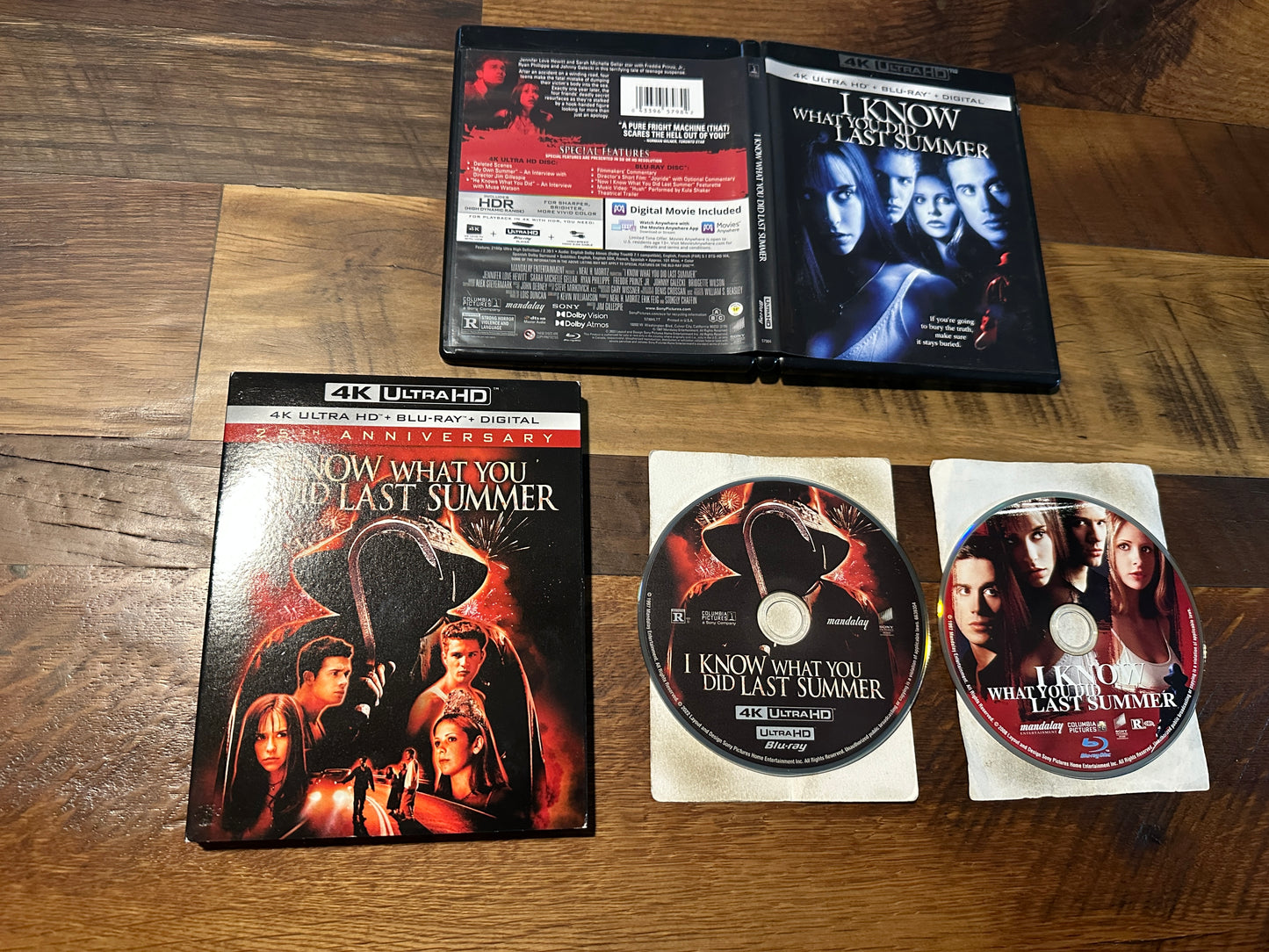 I Know What You Did Last Summer (4K Ultra HD, Slipcover, No Digital)