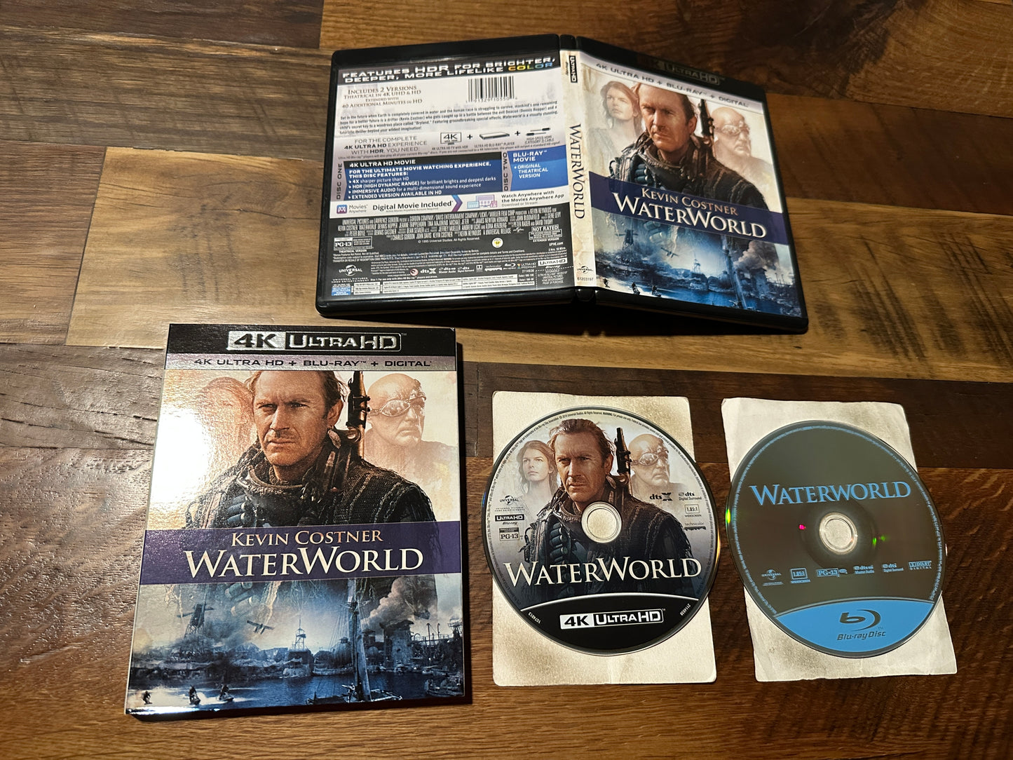 Waterworld (4K Ultra HD/Blu ray, Universal, Slipcover, 2 Disc, No Digital)