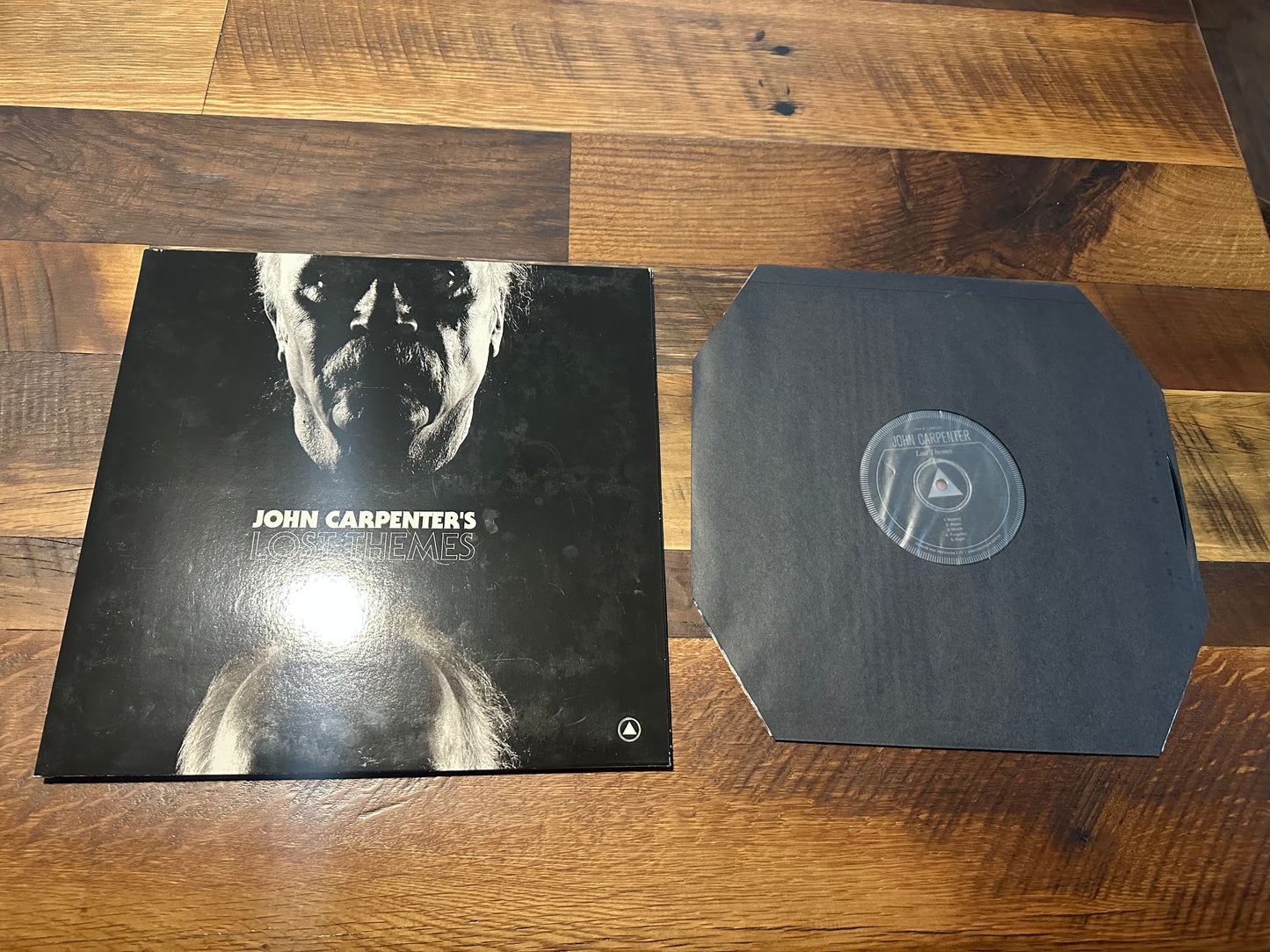John Carpenter’s Lost Themes Soundtrack-Vinyl-Classic Horror Themes
