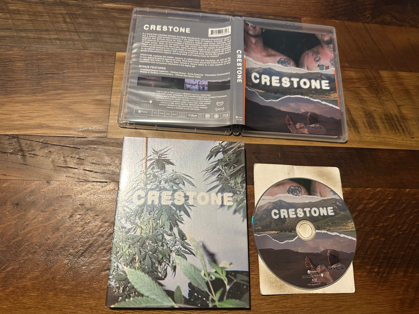 Crestone Blu ray-Vinegar Syndrome Partner Label-Slipcover