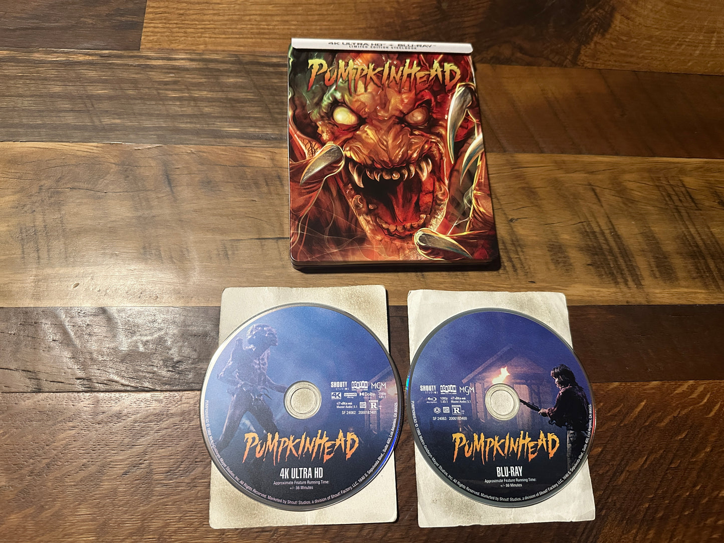 Pumpkinhead (4K Ultra HD/Blu ray, Steelbook, 2 Disc, Widescreen, No Digital)