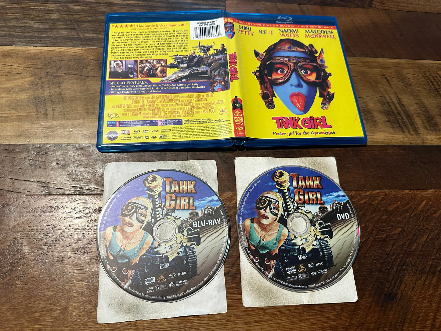 Tank Girl (Blu ray/DVD, Shout Factory, Collector’s Edition, OOP)