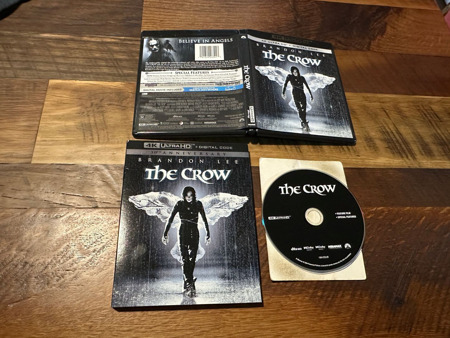 The Crow (4K Ultra HD, Paramount, Slipcover, Brandon Lee, No Digital)
