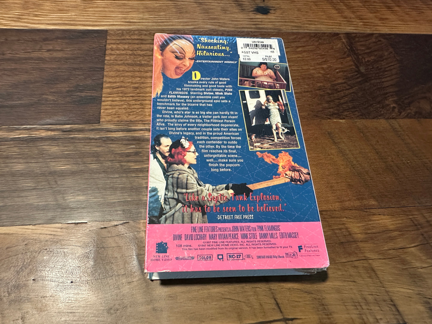Pink Flamingos (VHS-25th Anniversary Ed, John Waters Classic)