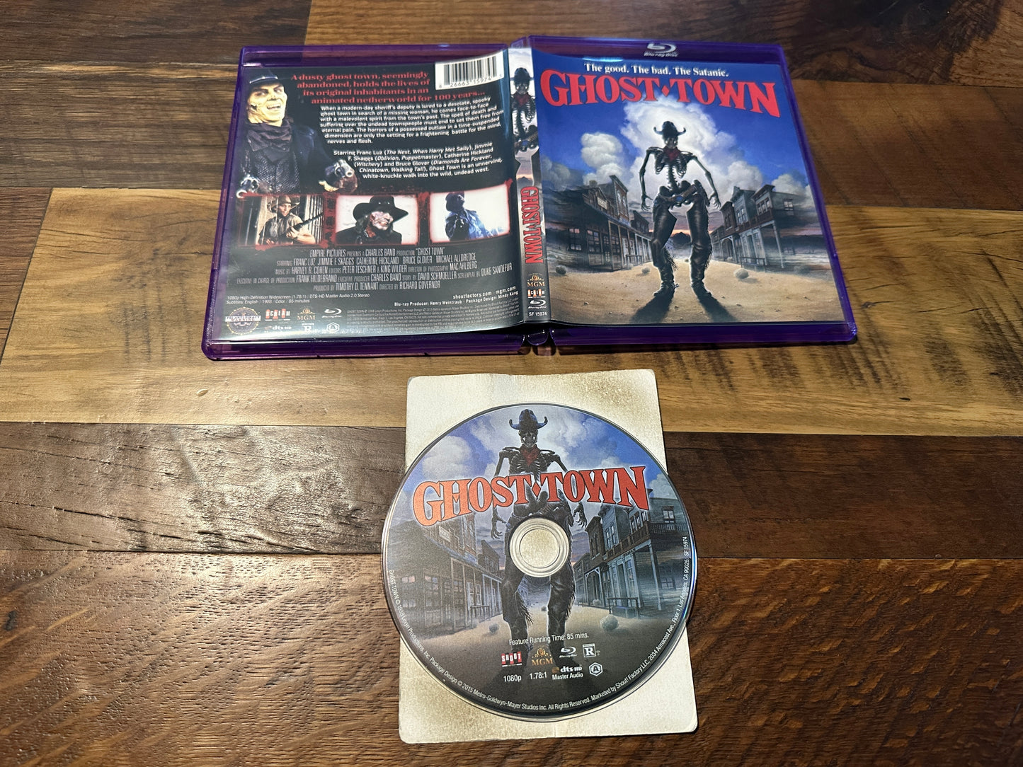 Ghost Town (Blu ray, Scream Factory, 80’s Horror, OOP, Rare)