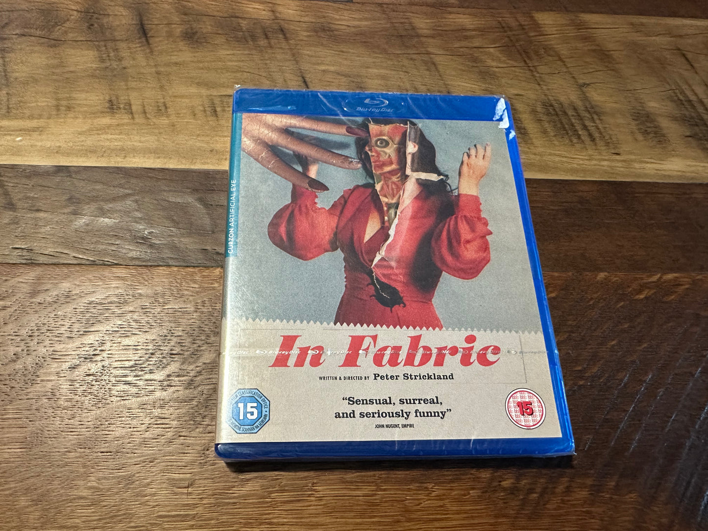In Fabric Blu ray-Curzon Artificial Eye-2018 Classic-Widescreen-NEW-