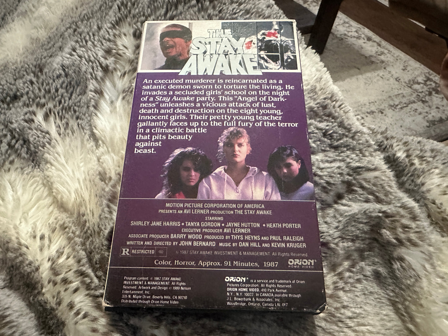 The Stay Awake (VHS, Nelson Entertainment, 80’s Classic Horror)