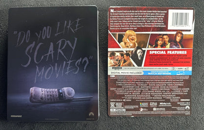 Scream (25th Anniversary Steelbook) (4K Ultra HD, Slipcover, No Digital)