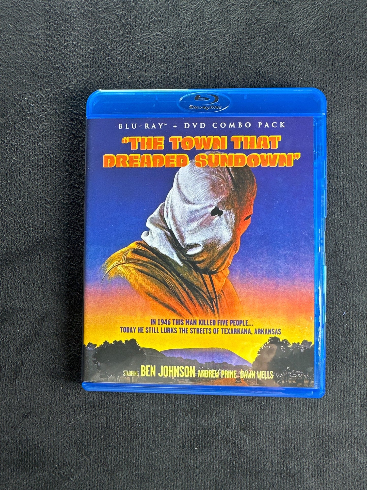 The Town That Dreaded Sundown 1977 (Blu-ray, Scream Factory, Classic Horror)