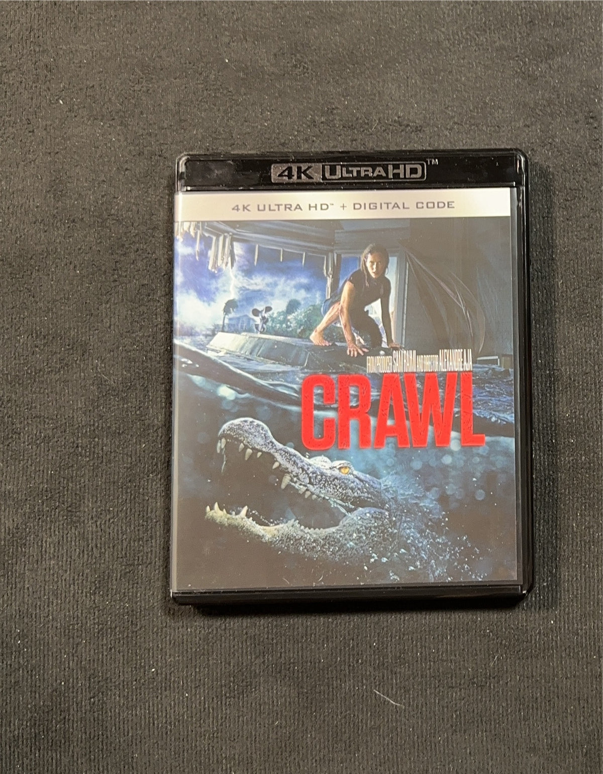 Crawl (4K Ultra HD, Paramount, Slipcover, Crocodile Horror, Widescreen)