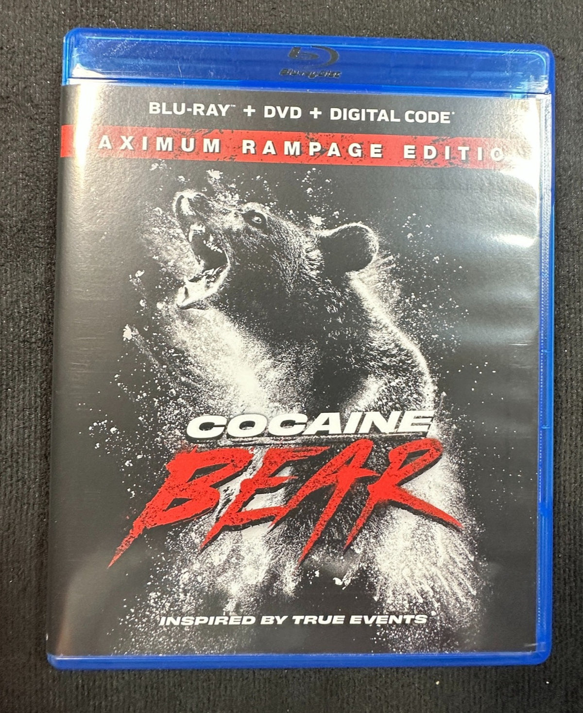 Cocaine Bear (Blu-ray/DVD, Universal, Slipcover, 2 Disc, Widescreen)