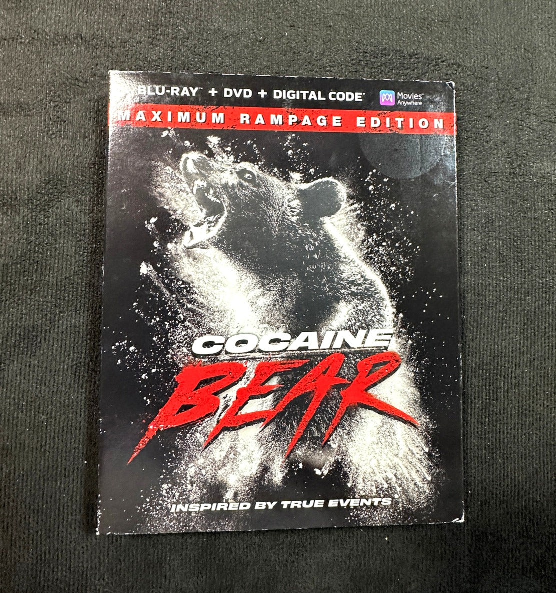 Cocaine Bear (Blu-ray/DVD, Universal, Slipcover, 2 Disc, Widescreen)