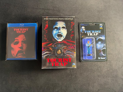 Tourist Trap (Blu-ray, Full Moon Pictures, VHS Packaging, Mr. Slausen Figure)