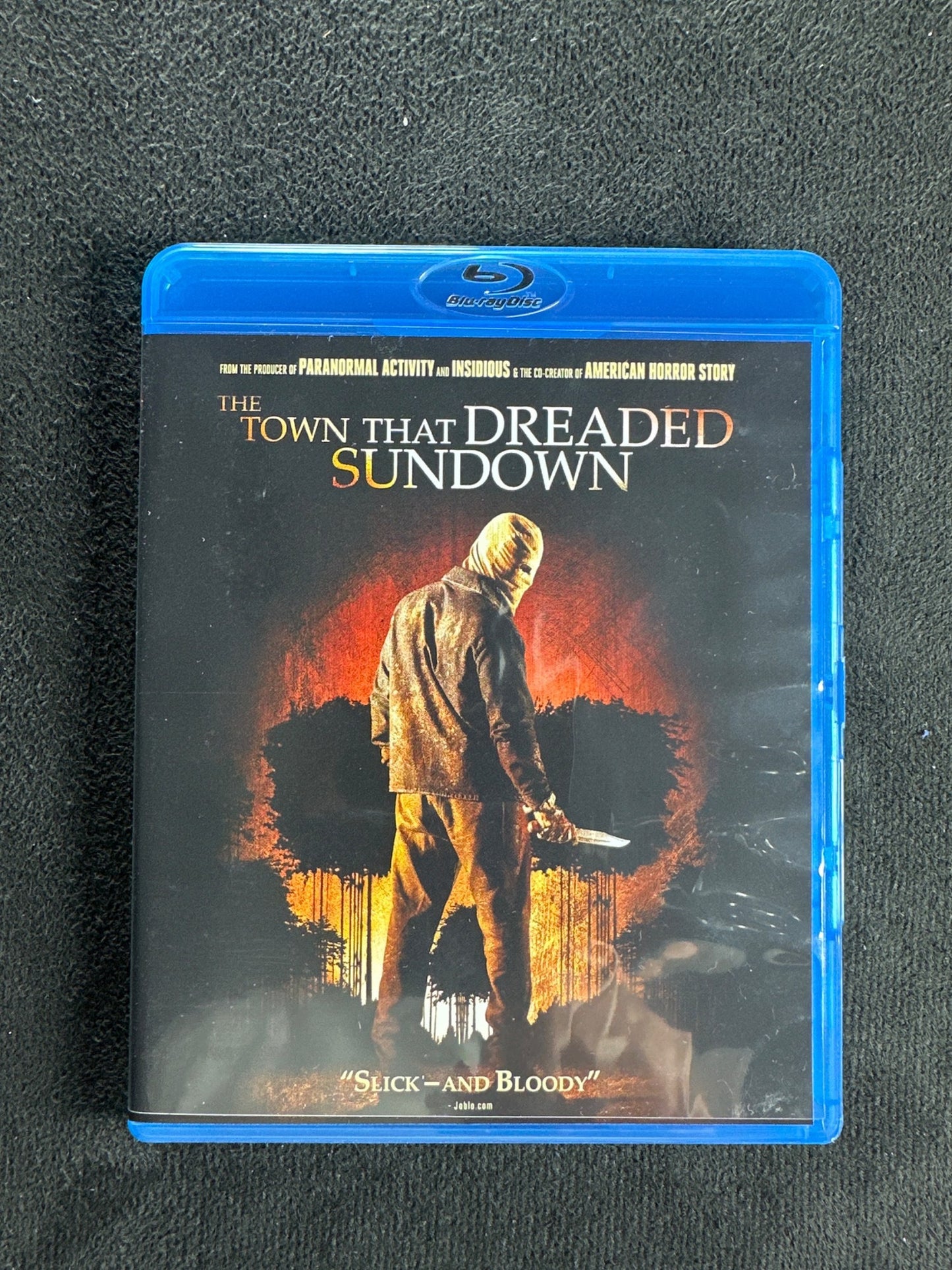 The Town That Dreaded Sundown 2014 (Blu-ray, RLJ Entertainment)