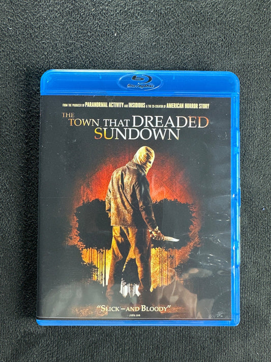 The Town That Dreaded Sundown 2014 (Blu-ray, RLJ Entertainment)