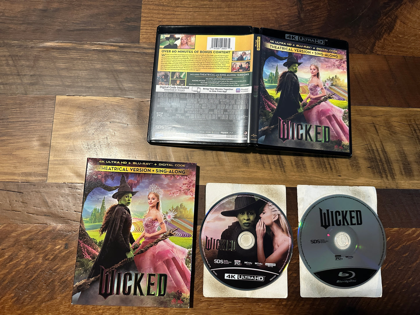 Wicked (4K Ultra HD/Blu ray, Universal, Slipcover, Sing Along, No Digital)