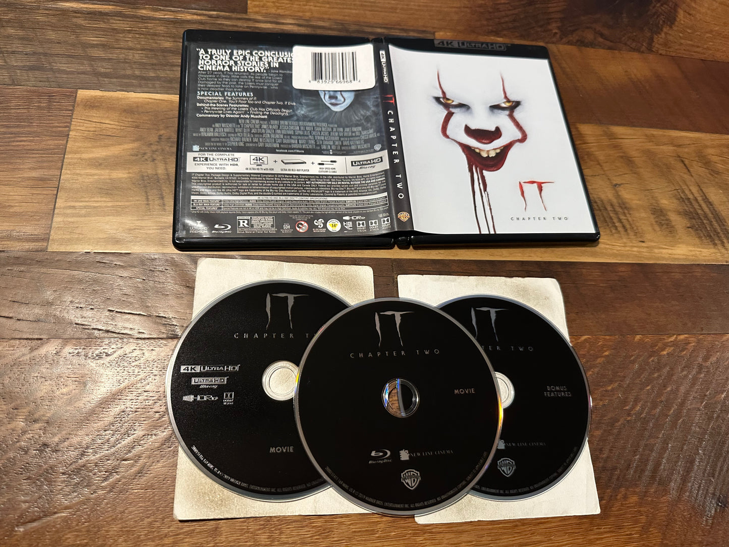 It Chapter Two 4K Ultra HD/Blu ray-3 Disc-Warner Bros-Classic