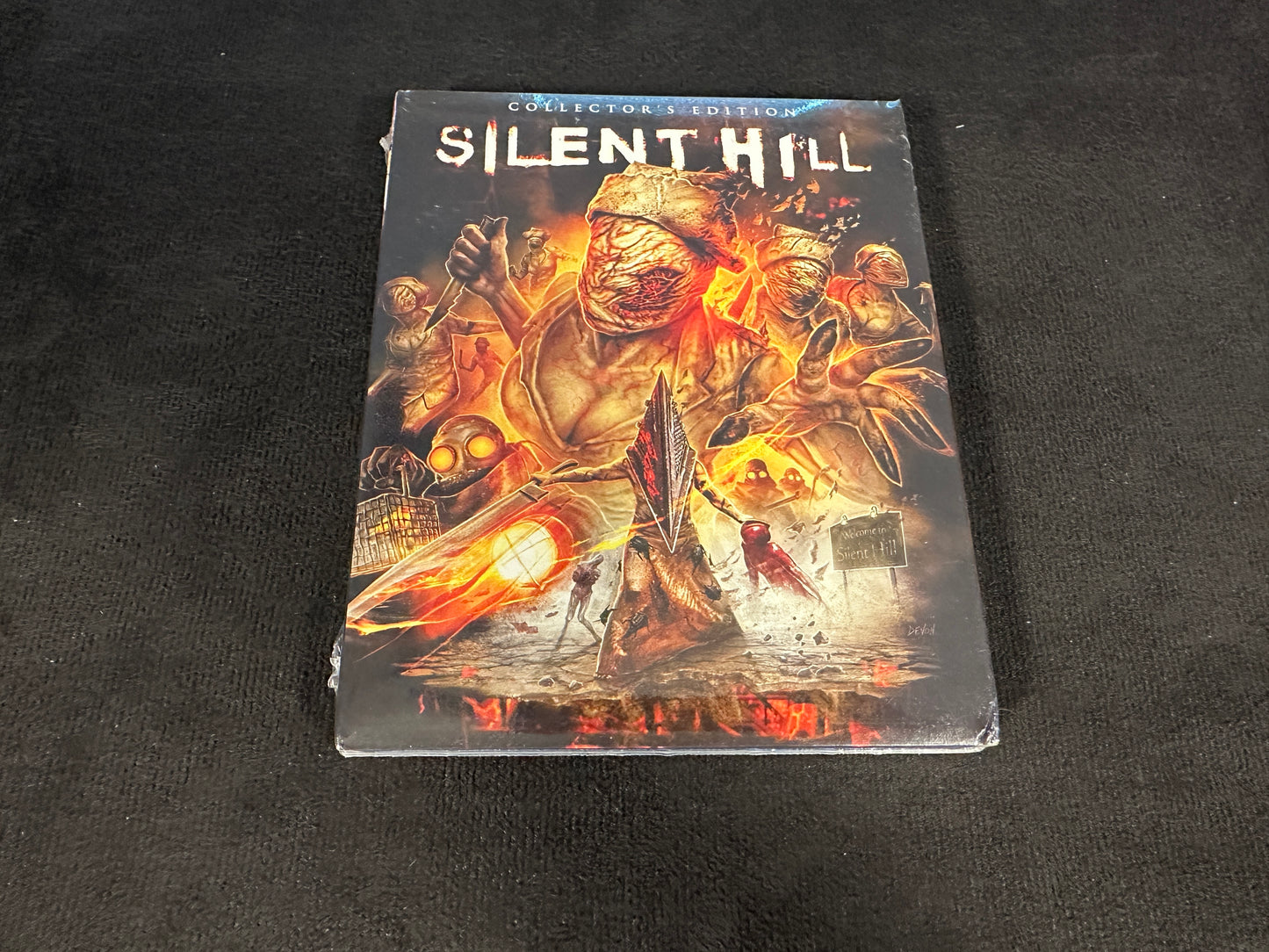Silent Hill (Blu ray, Scream Factory, Collector’s Edition, Slipcover, NEW)