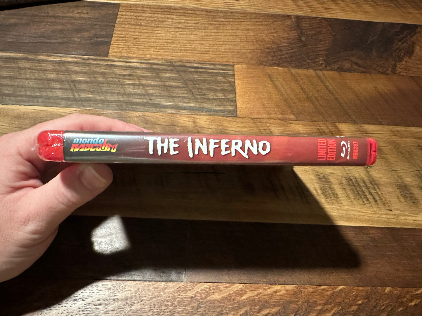 The Inferno Blu ray-Mondo Macabro-Limited Edition-Red Cases-NEW