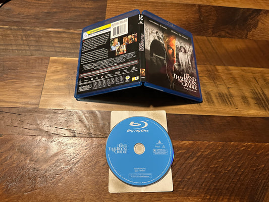 The Hand That Rocks the Cradle (Blu ray, Hollywood Pictures, 90’s Classic)