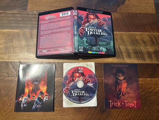 Don’t Torture A Duckling 4K Ultra HD-Arrow Video-Limited Edition-Booklet