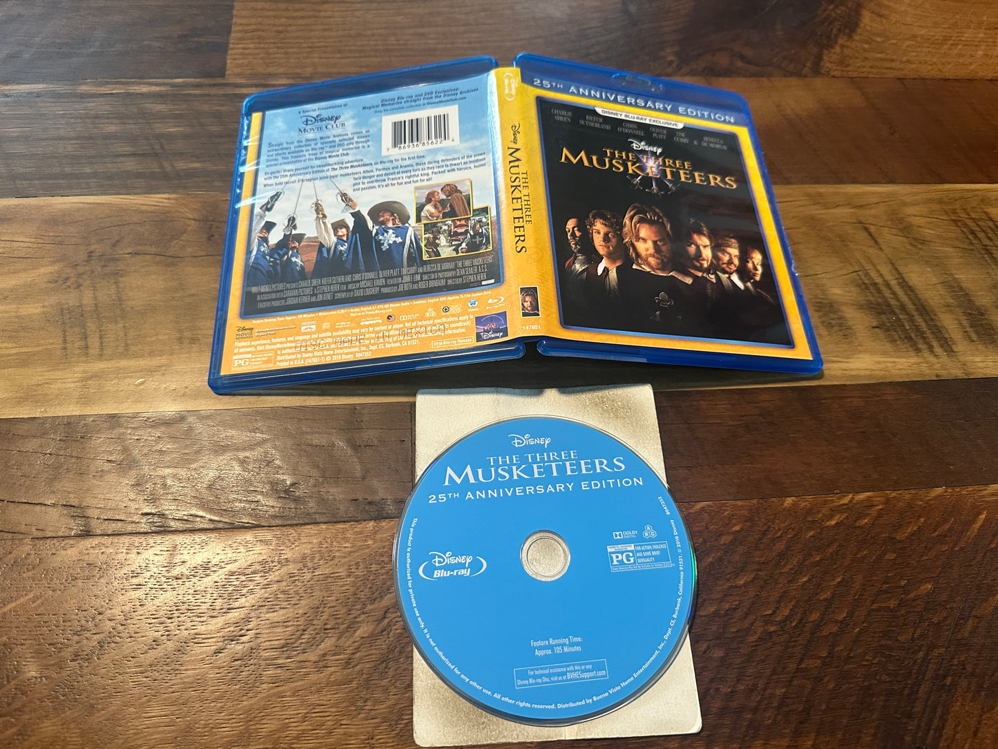 The Three Musketeers (Blu ray, Disney Movie Club Exclusive, 25th Anniversary Ed)