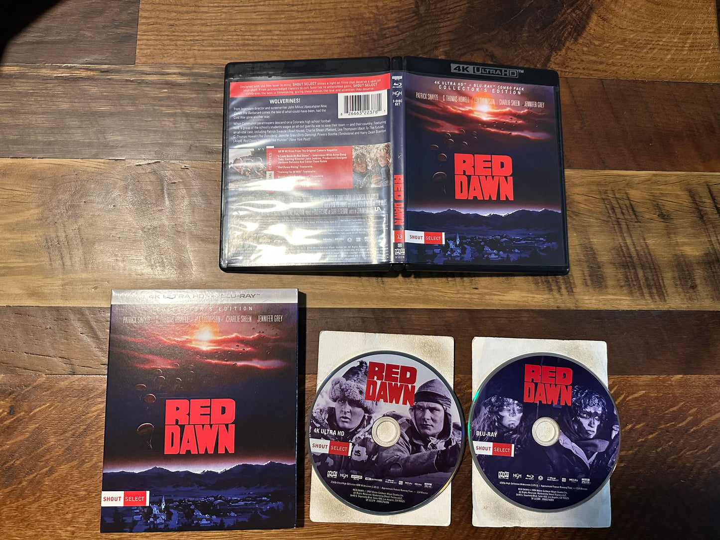 Red Dawn 4K Ultra HD/Blu ray-Shout Select-Slipcover-Collector’s Edition