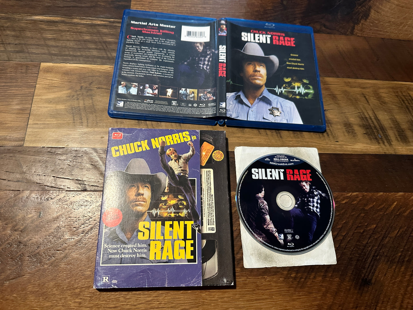 Silent Rage (Blu ray, Mill Creek Ent, VHS Slipcover, Chuck Norris)