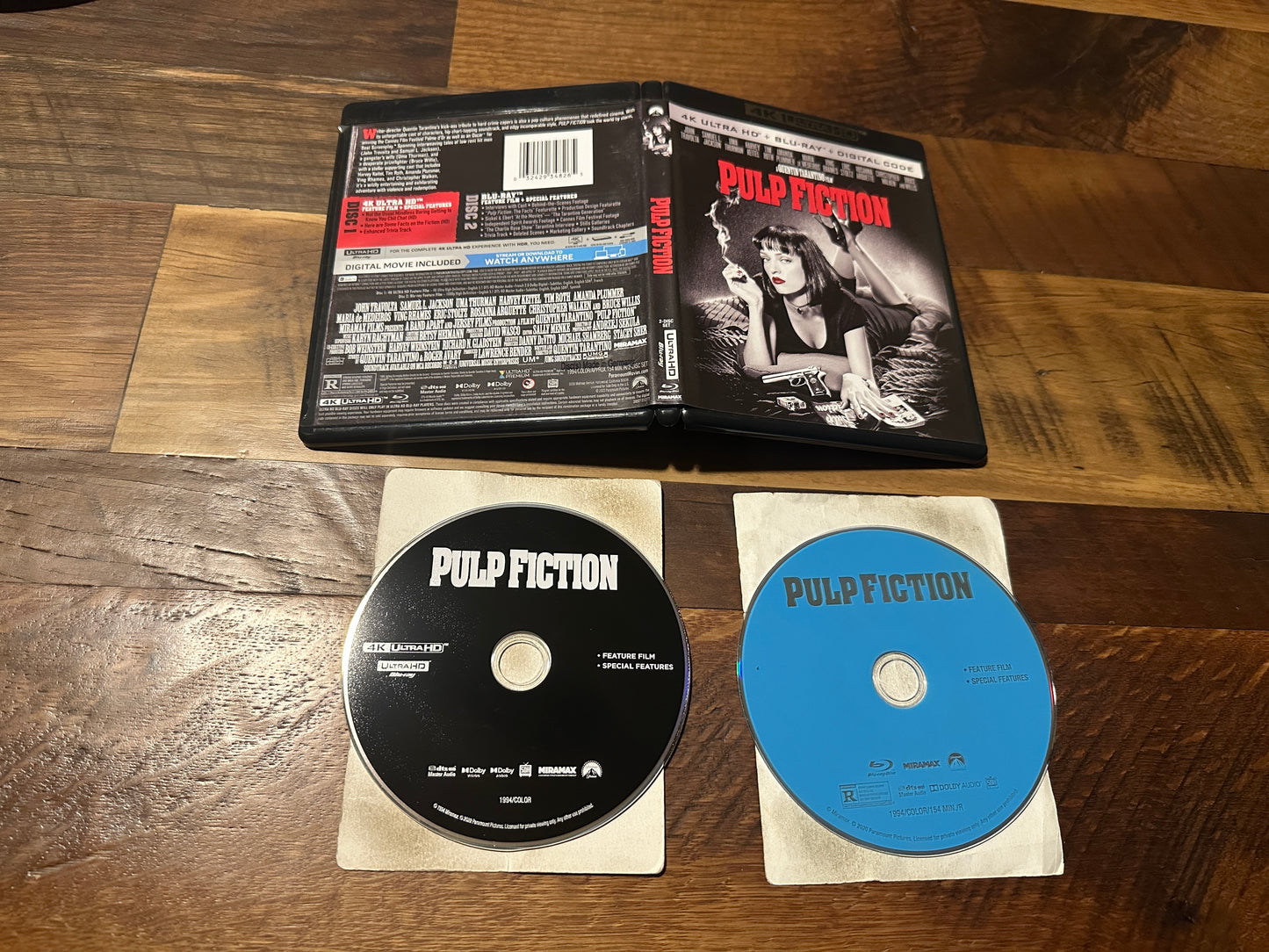Pulp Fiction (4K Ultra HD/Blu ray, Paramount, 2 Disc, 90’s Classic, No Digital)