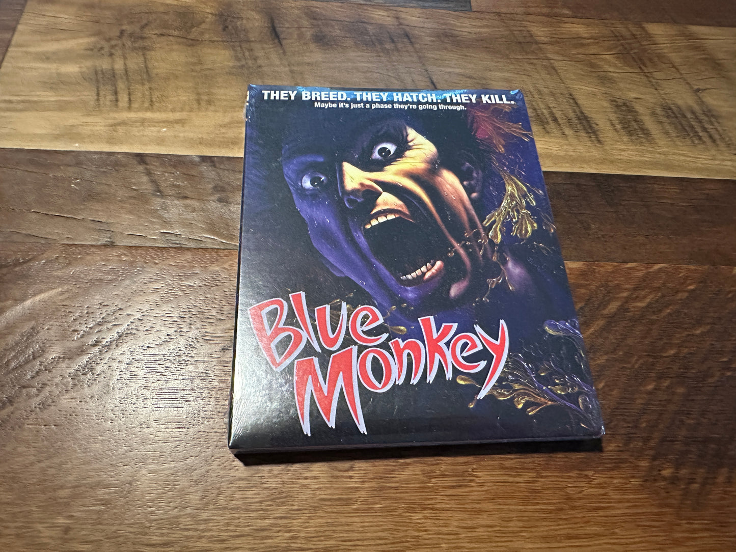 Blue Monkey (Blu ray, Code Red, Slipcover, Classic Horror, NEW/Sealed)