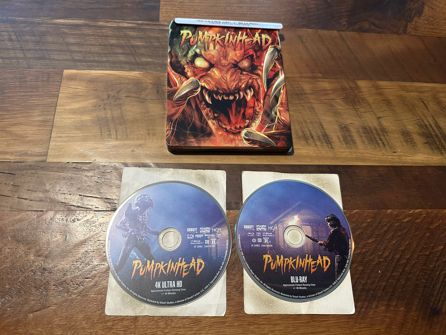 Pumpkinhead (4K Ultra HD/Blu ray, Steelbook, 2 Disc, Widescreen, No Digital)