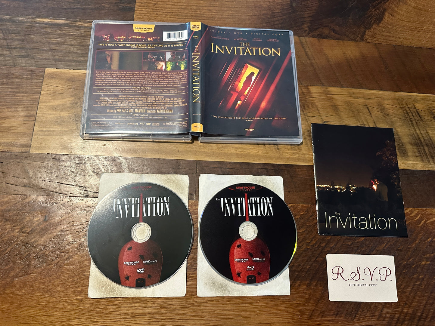 The Invitation (Blu ray, Draft House  Films, 2015 Classic, Widescreen)