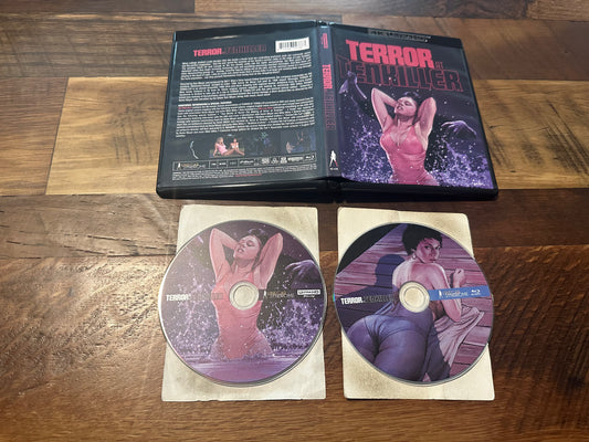 Terror At Tenkiller 4K Ultra HD/Blu ray-Vinegar Syndrome-2 Disc-80’s Horror