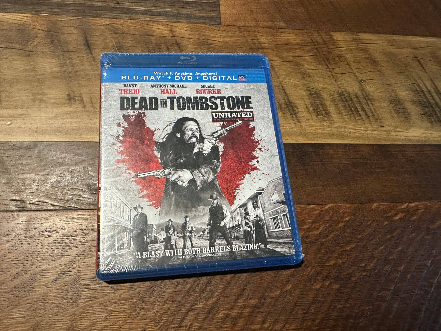 Dead In Tombstone Blu ray/DVD-Universal-2 Disc-Danny Trejo-NEW