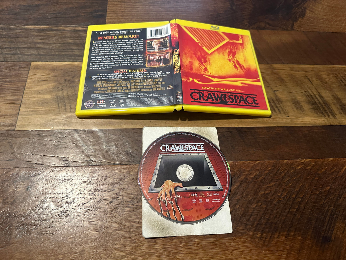 Crawlspace (Blu ray, Scream Factory, 80’s Horror Classic, Widescreen)